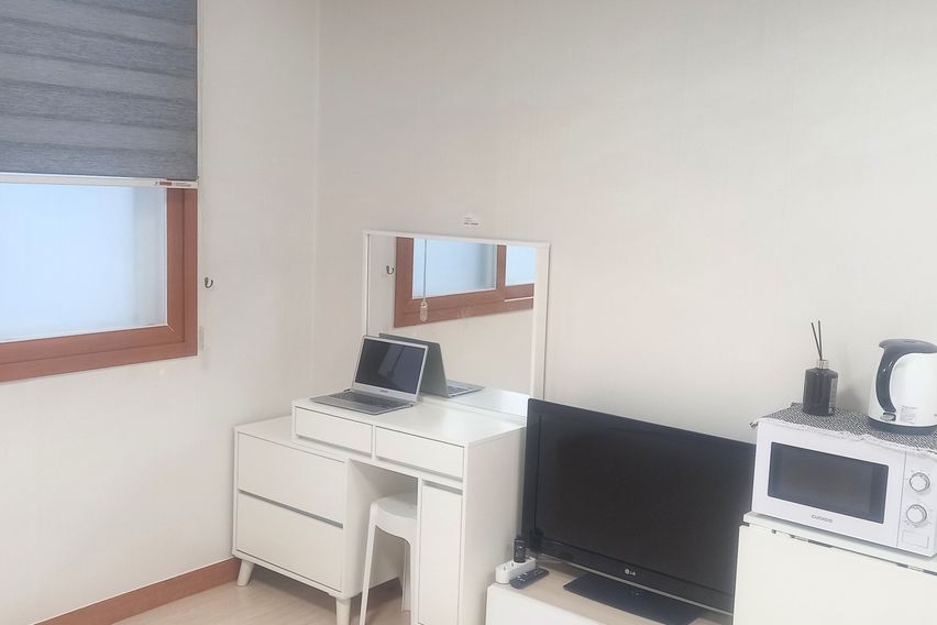 Geoje Gohyeon Market Officetel 1 0th image