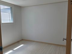 Great short-term rental in a nearly new build 5th image