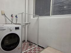 Spacious 'Two-Bay' Unit in Chojung-ri, Jeungp 7th image