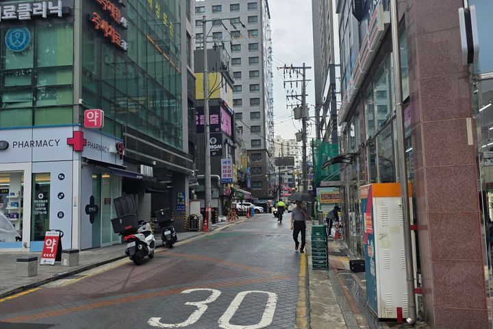 서울대입구역 도보 1분 13번째 이미지