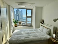 π BEXCO & Centum City, fully furnished 0th image