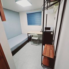 1인실 셋팅 큰방입니다 방 이미지