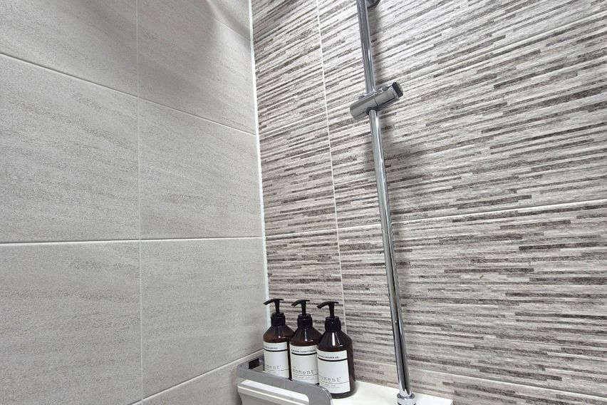 아라역 ♥️ 깔끔하우스