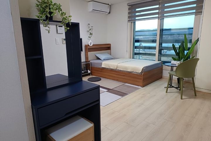 Fully furnished studio apartment near Innovat 5th image