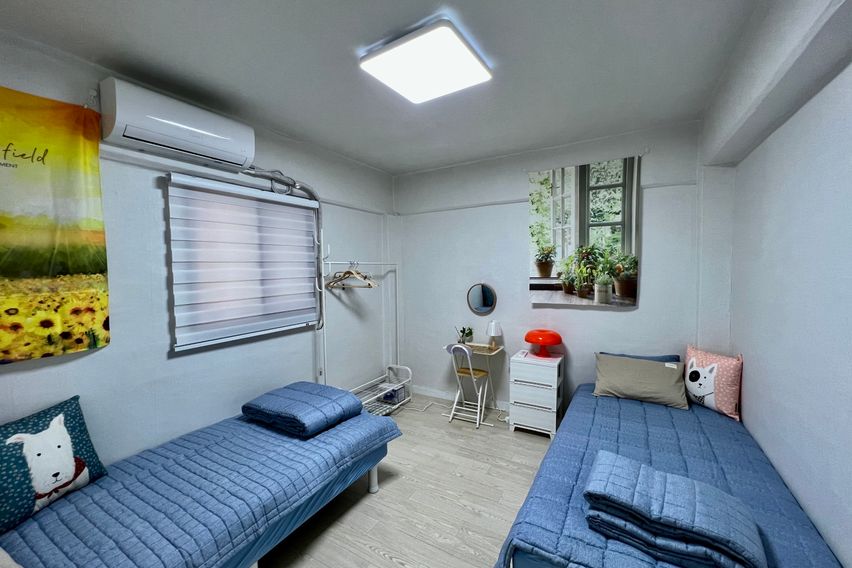 금돼지식당뒤투룸+다락방