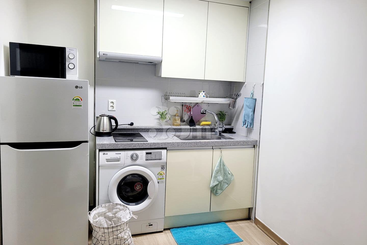 Seo Woo-yeon, Double Room 103 5th image