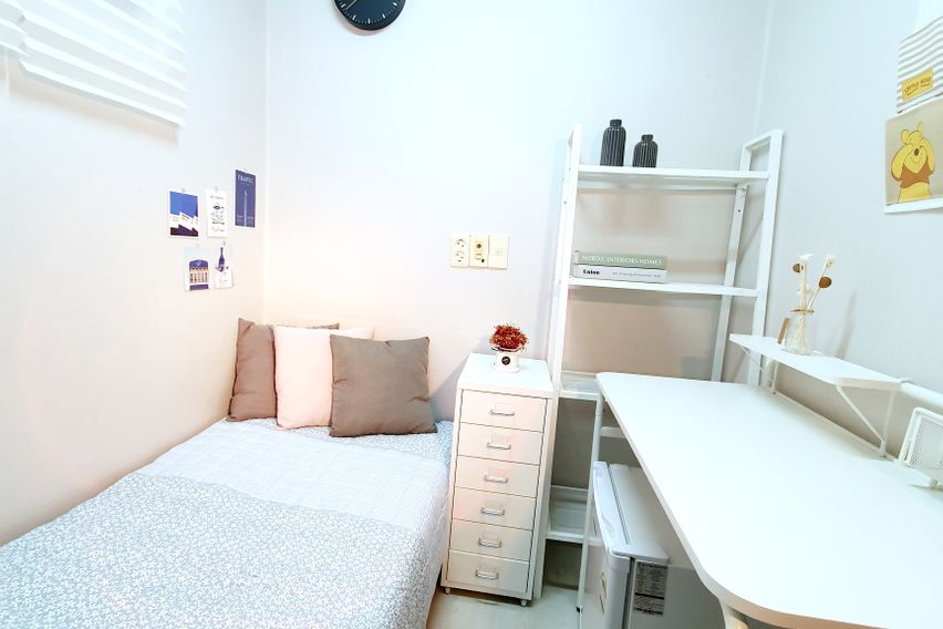 충정로역30초 여성층