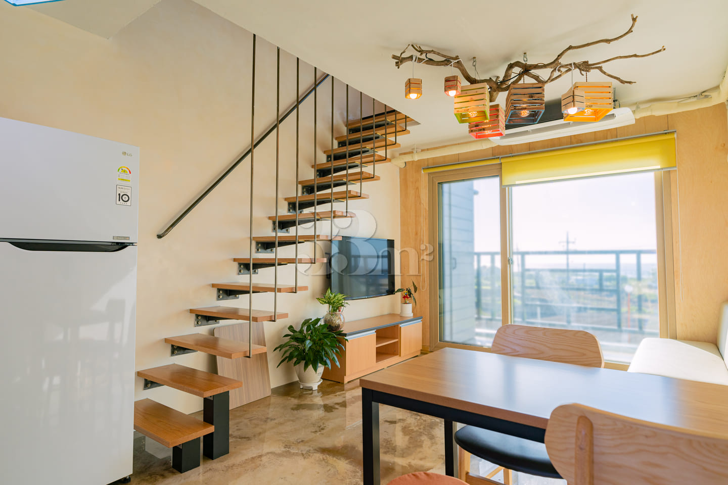 Number 6 Duplex with an Ocean View 7th image
