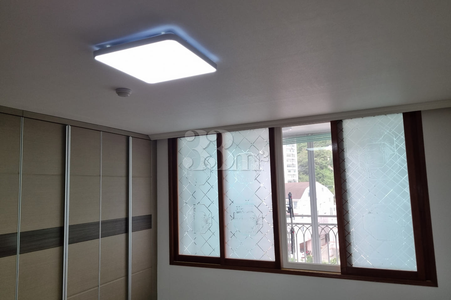 Renovated 52-pyeong seaside apartment 12th image