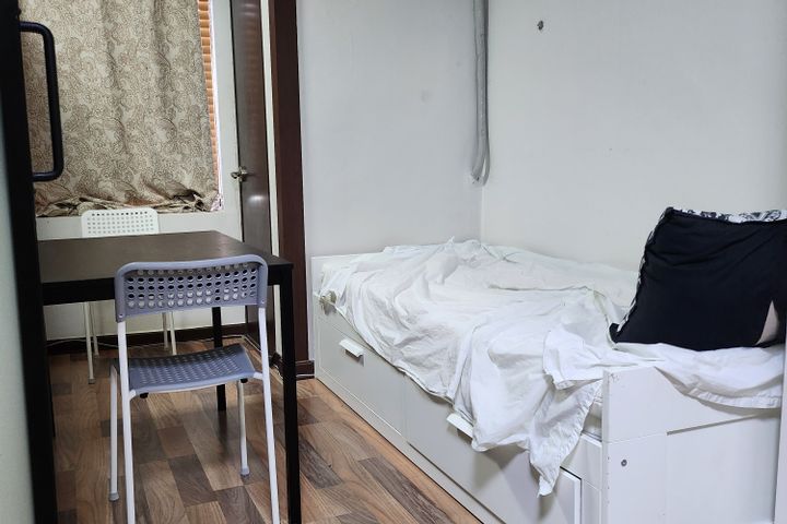 2-room type (12 pyeong) 2th image