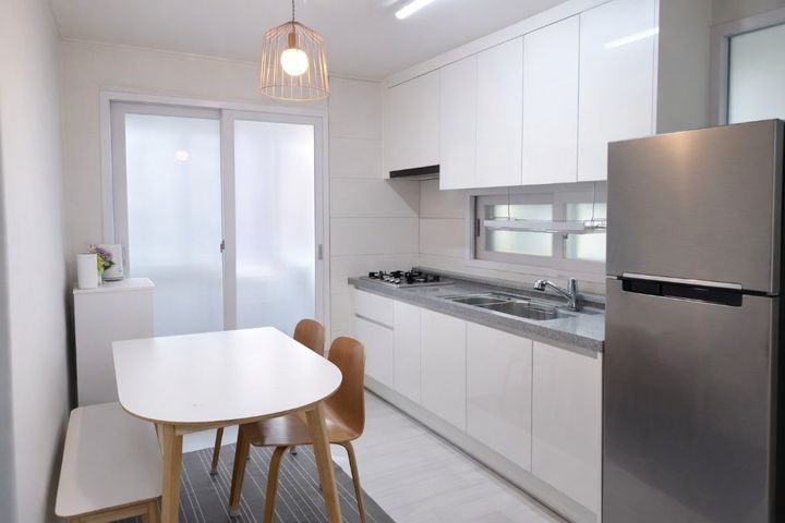 Two-room apartment, 3-minute walk from Mangwo 3th image