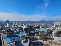 4-Person Duplex in Front of Chuncheon City Ha 4th image