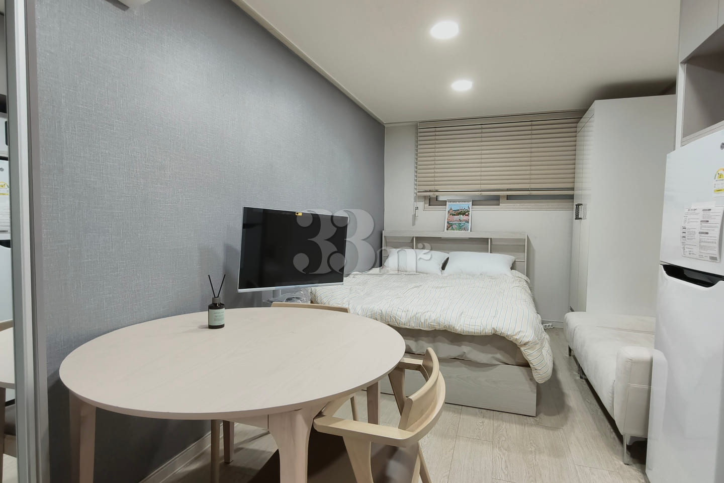 Newly built property right next to Sillim Sta 3th image