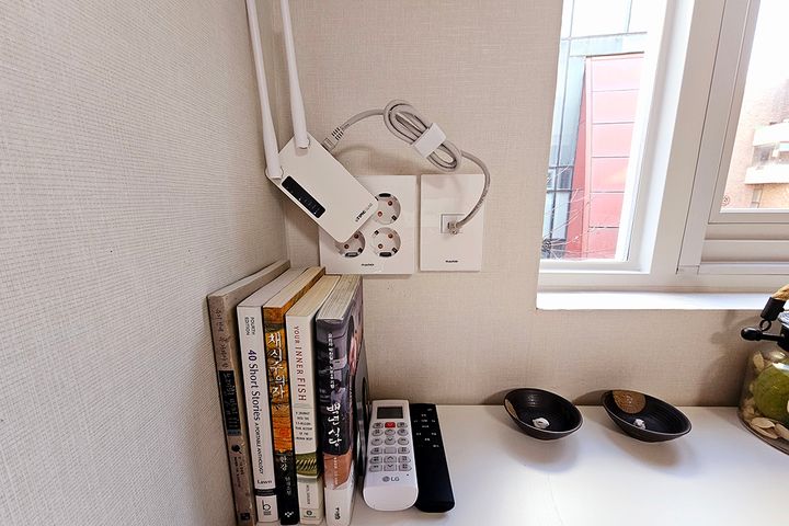 New Luxury Fully Furnished Unit 307 5th image