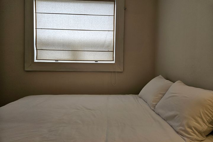 Room with a spacious terrace near Suwon Stati 4th image