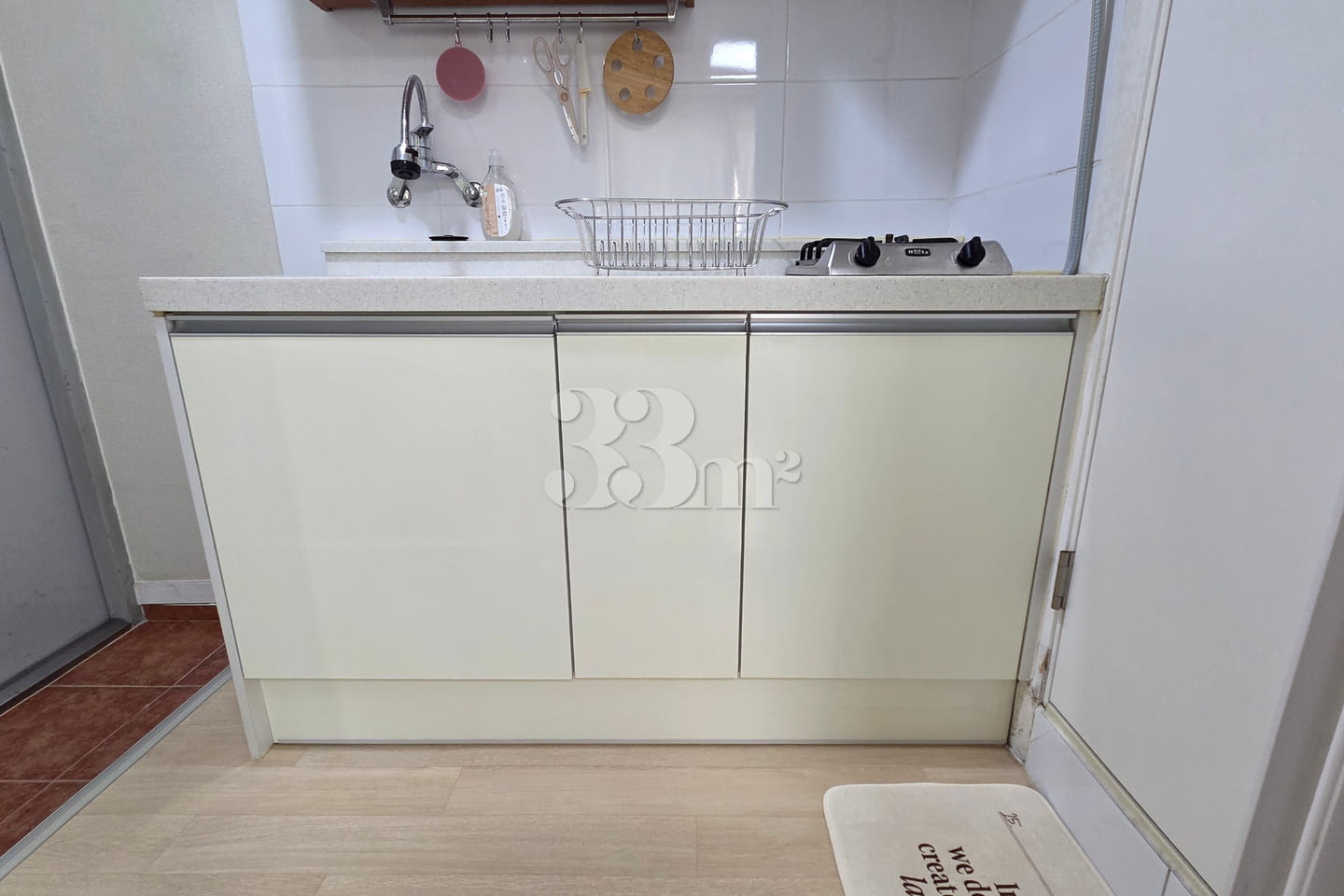 High-end, fully furnished studio near Byeongj 6th image