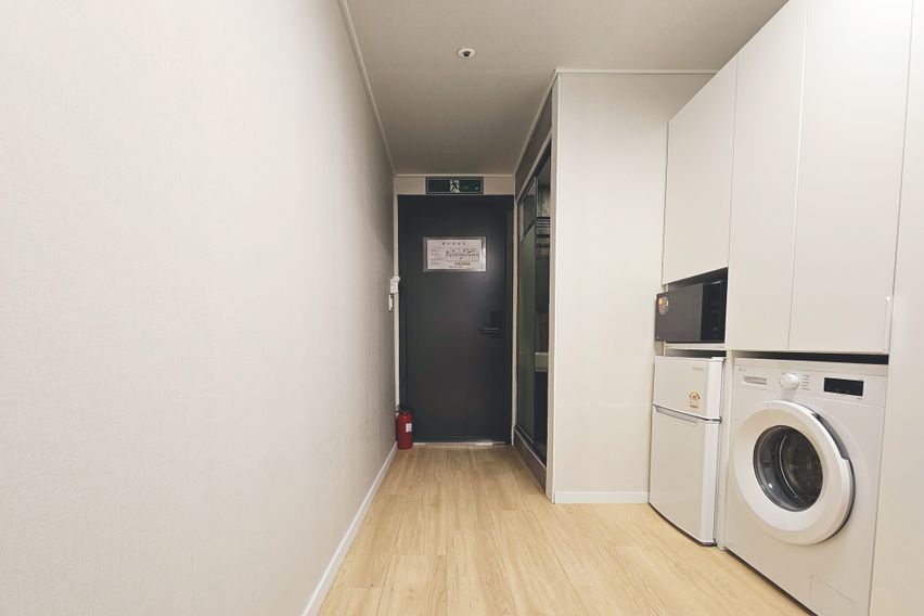 신축럭셔리풀옵션406호