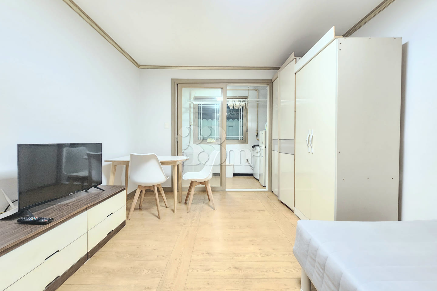 Affordable studio apartment in Ssangchon-Hwaj 1th image
