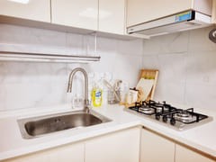 A cozy, charming home 15th image