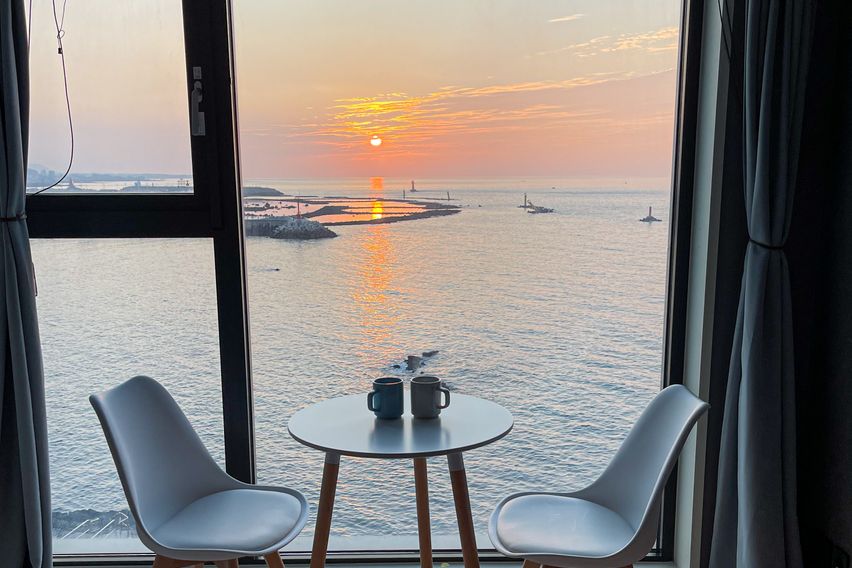 제주 바다뷰 감성 노을 5번째 이미지