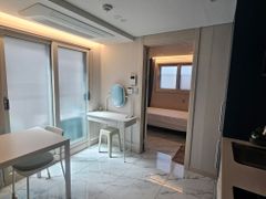 강남홍대역20분1.5룸 1번째 이미지