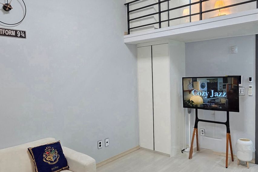 CINE하우스_감성복층