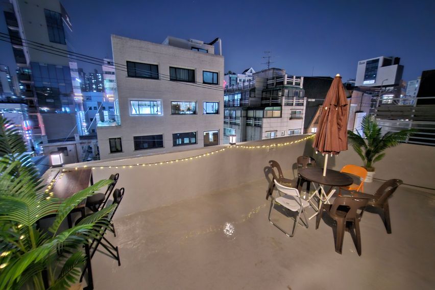 금돼지식당뒤 투룸루프탑