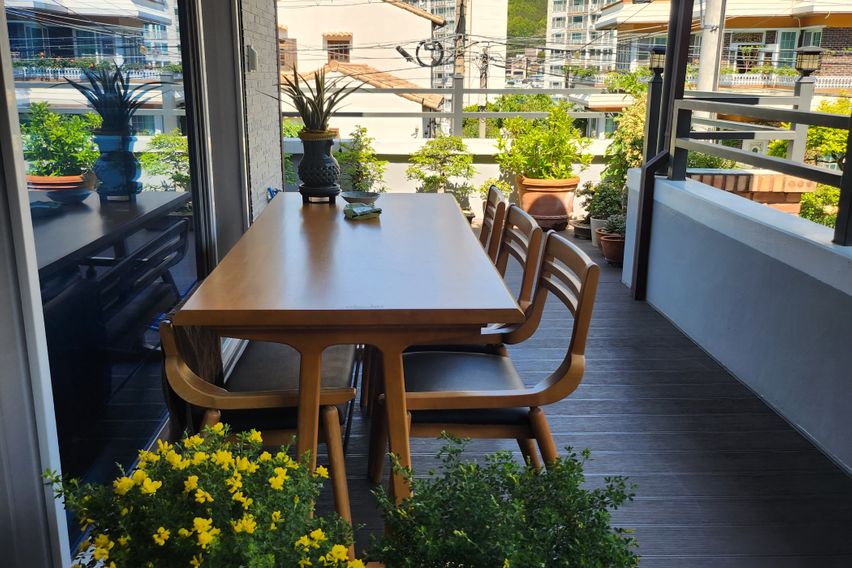 지현이네 단독펜션 2층