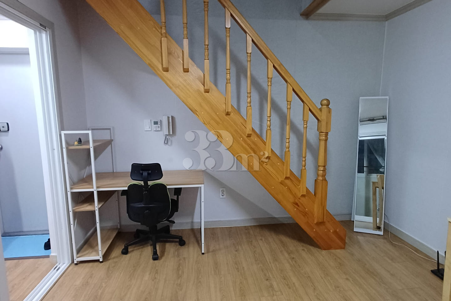 Spacious duplex studio apartment 0th image