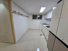 침실3 편안한호텔퀸침대 2번째 이미지