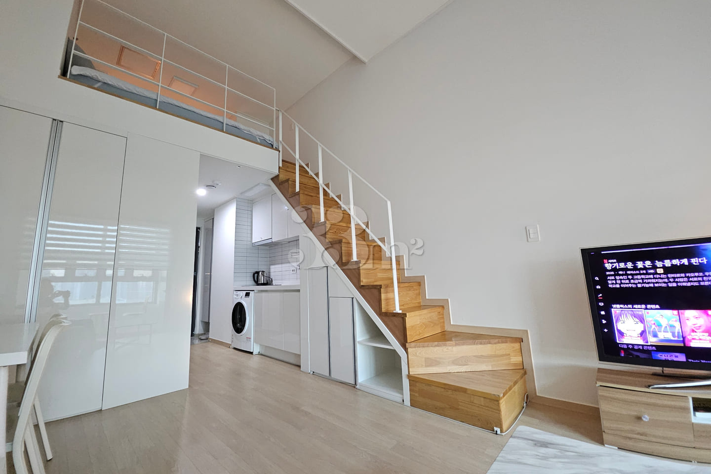 Gasan Station. Clean, well-secured duplex. 11th image