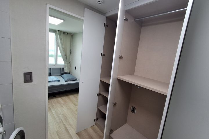 Nampo-dong, Jagalchi Studio Apartment 301 4th image