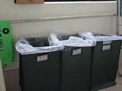 A clean room with good accessibility. 11th image