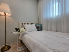 Clean, fully-furnished apartment in Seongbuk- 11th image