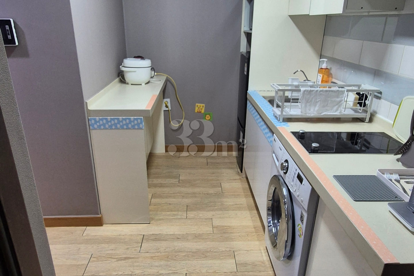 Fully Furnished Studio B101 13th image