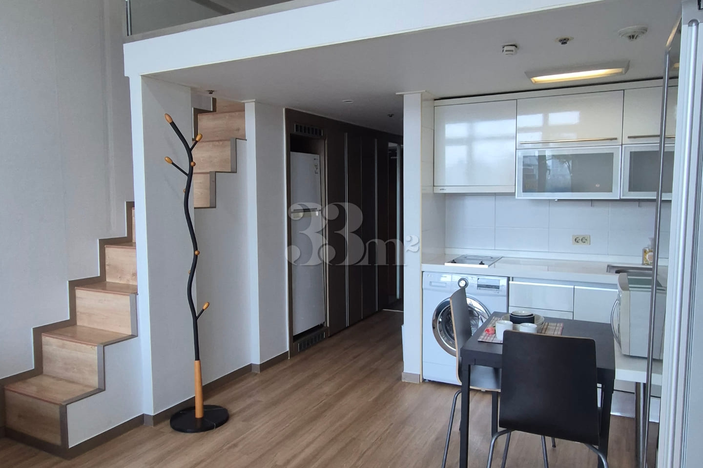 Guri Station Loft – Sleeps up to 4 ♡ 7th image
