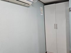 Men's Room, Room 203 3th image