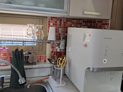 Fully furnished, spacious studio-style unit 8th image