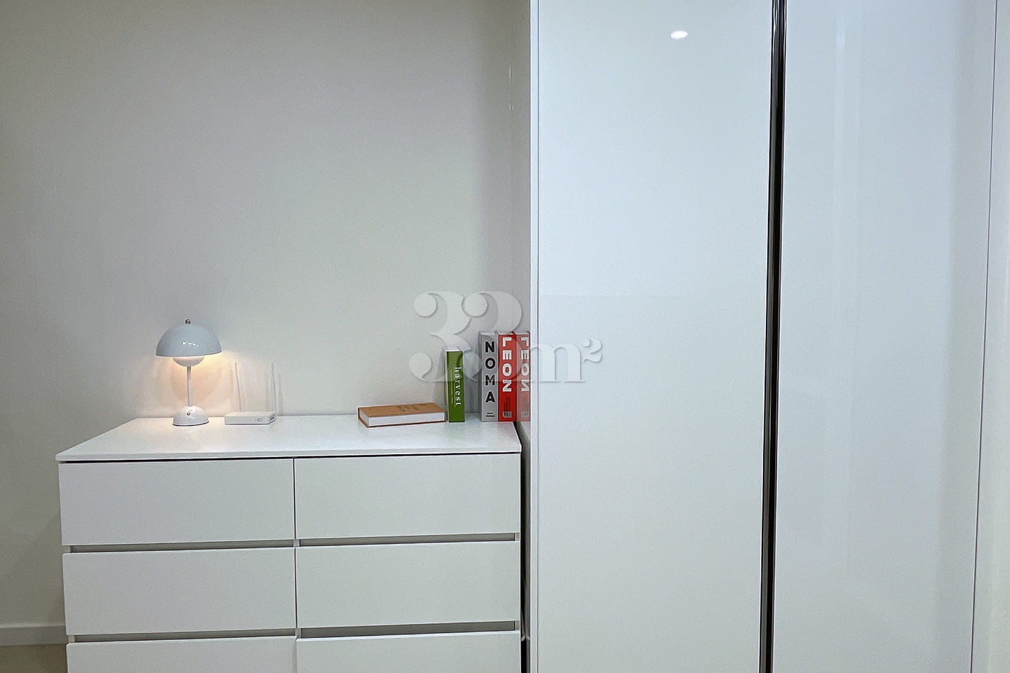 Clean two-room apartment, 10 minutes from G-W 4th image