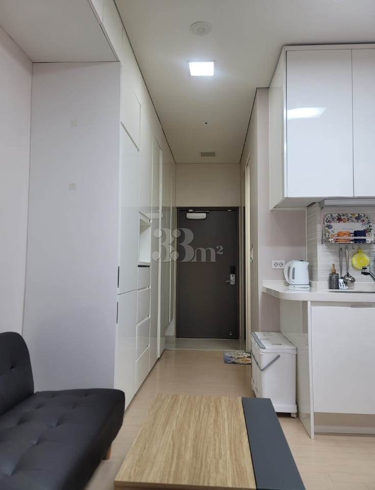💕Clean room just 1 minute from Gangnam Stati 12th image