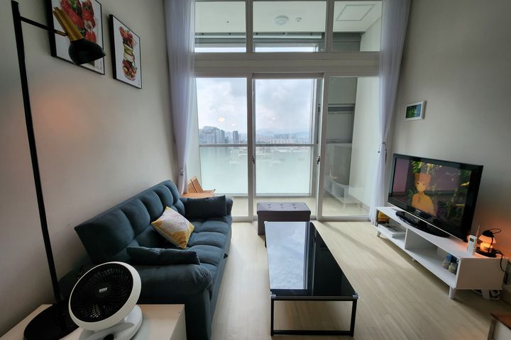 Gasan Quiet Duplex. Discount 12th image
