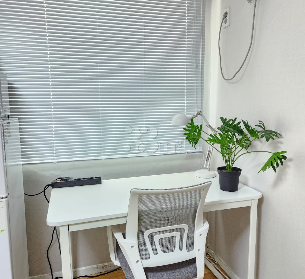 #13 Pretty Room 0th image