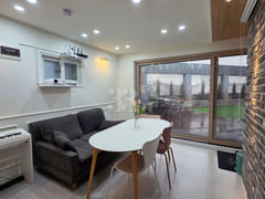 35-pyeong, 4 bedrooms, garden, parking 3th image