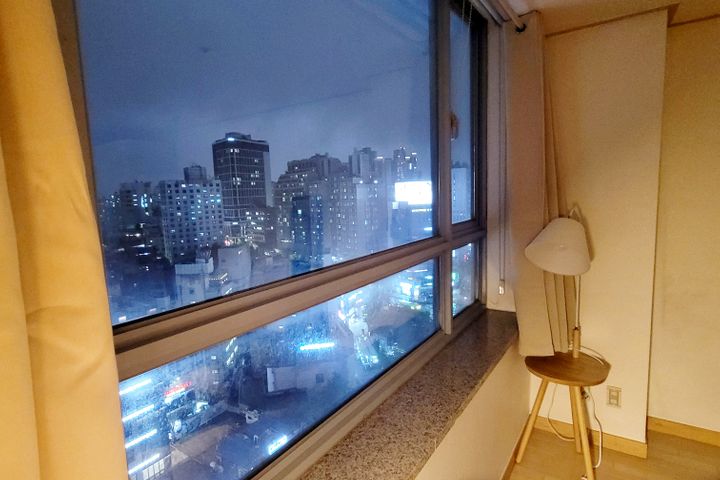 🤵 High-rise view near Sinchon Station (Unit 16th image