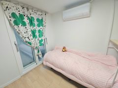 베란다 있는 큰방 1번째 이미지