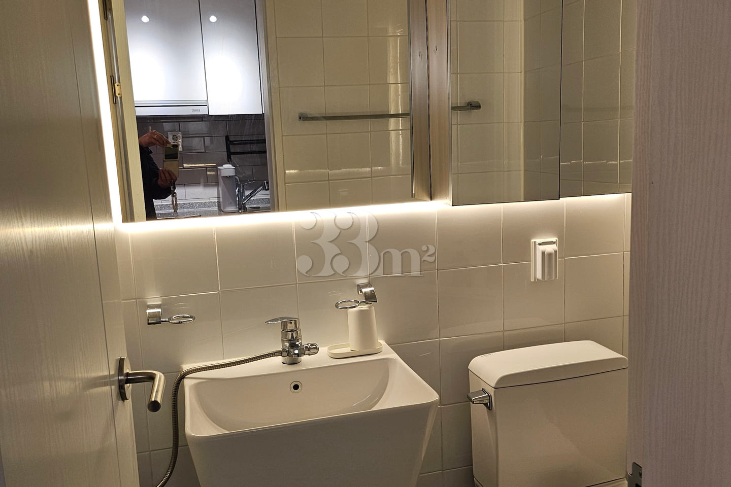 Mapo/Hongdae/Hapjeong fully furnished unit wi 10th image