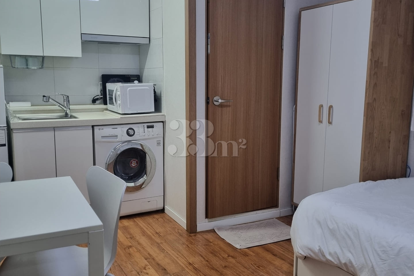 One-room apartment near Myeonmok Station B02  1th image