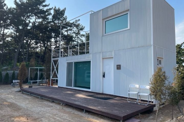 sunset house 1번째 이미지