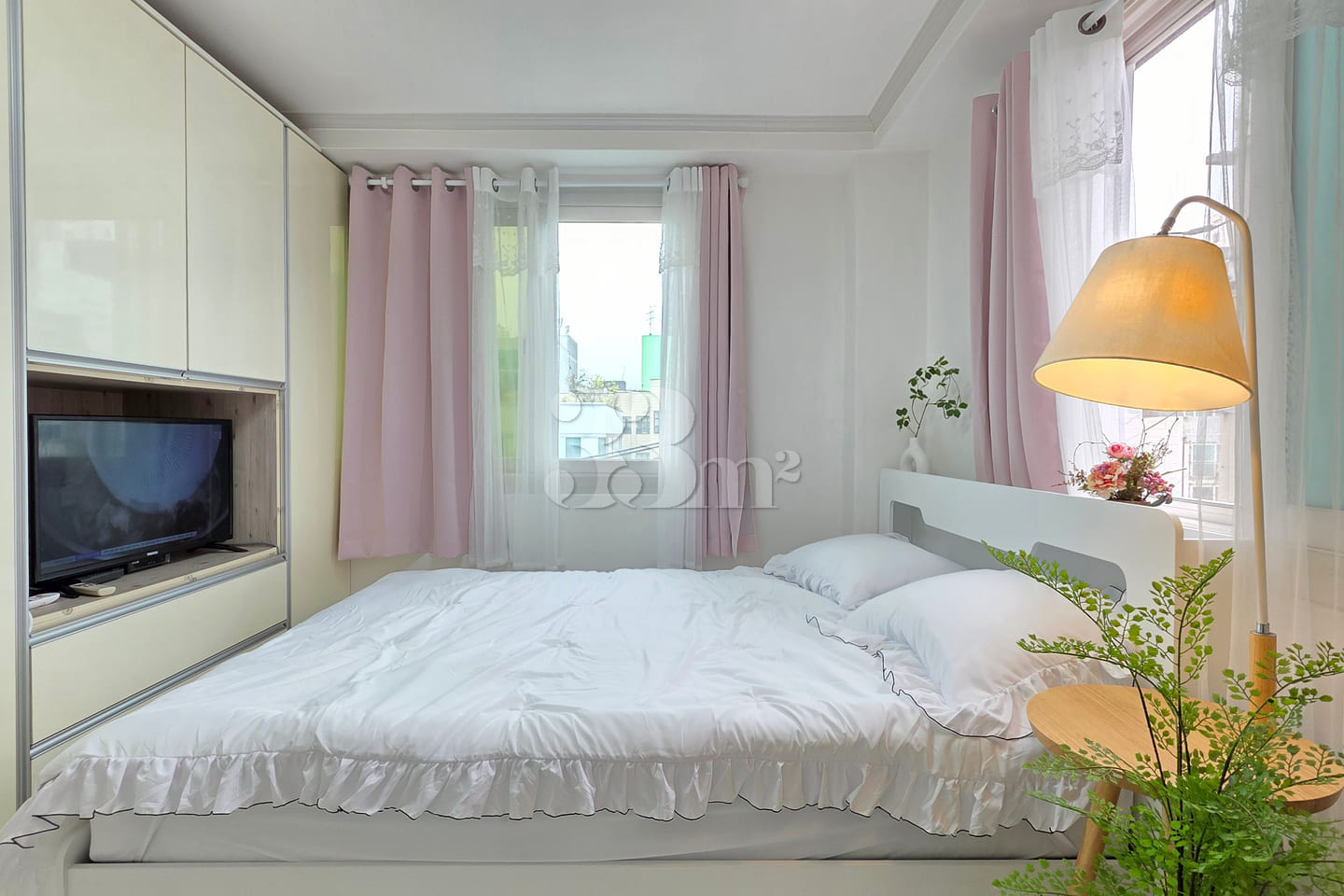 Sunny home, 1 minute from Eonju Station 8th image