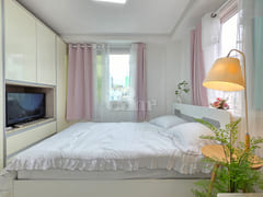 Sunny home, 1 minute from Eonju Station 8th image
